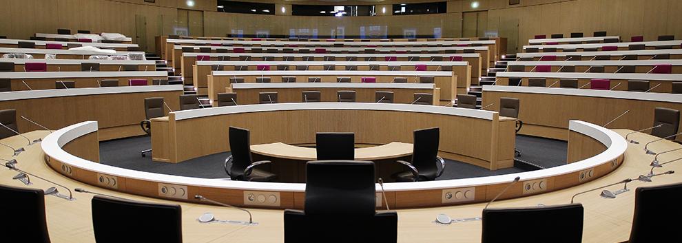 Salle assemblée vide