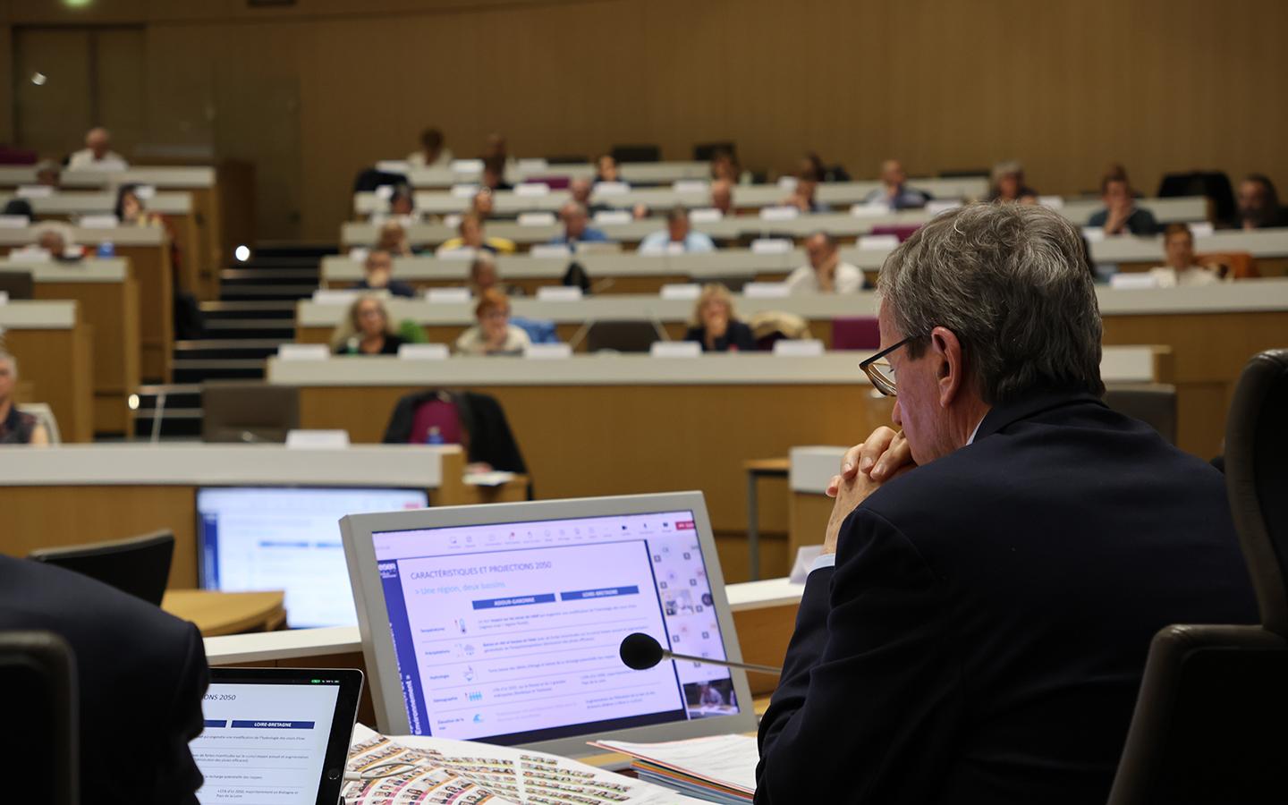 Plénière - 11 mars 2023