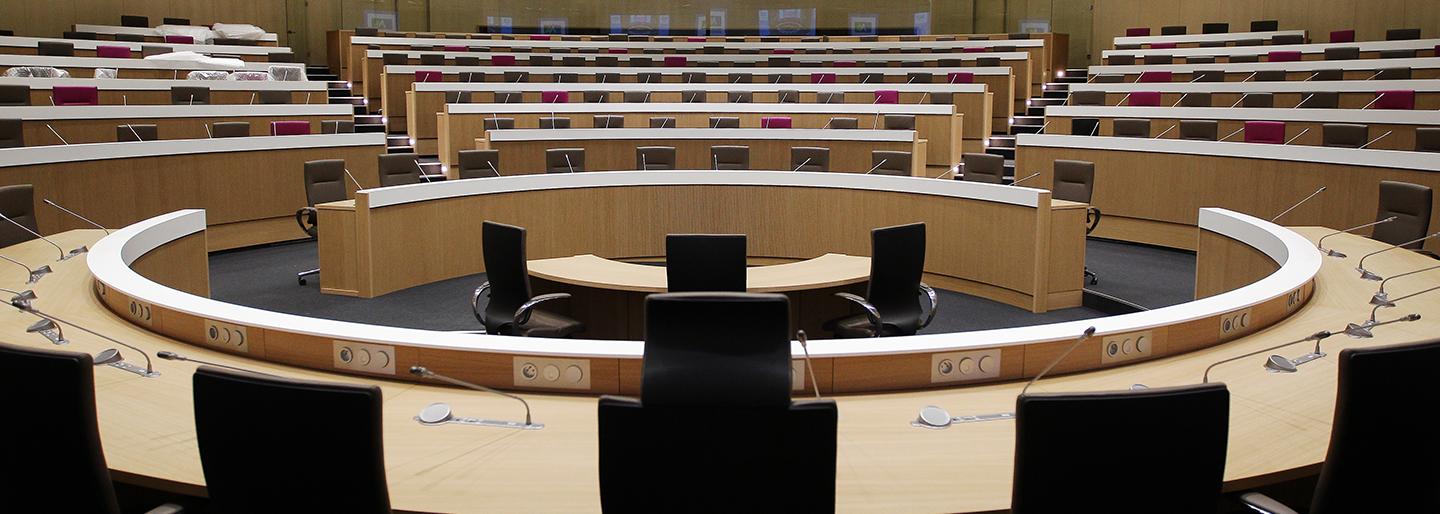 Salle assemblée vide