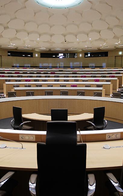 Salle assemblée vide